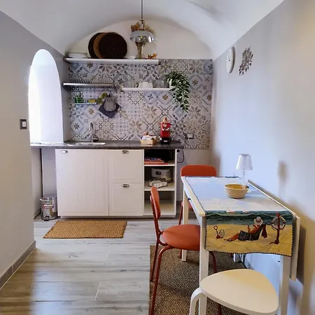 Pomelia Apartament